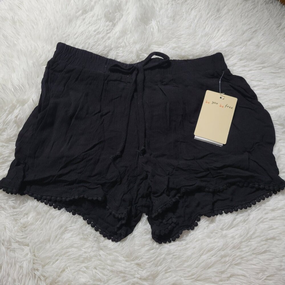BeBop Summer Scalloped Shorts